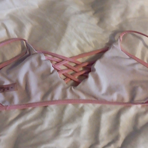 Criss-Cross Pink Bikini top - Picture 7 of 8